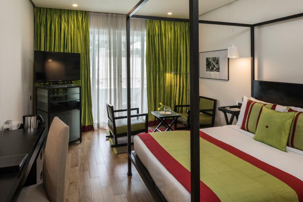 The Park Bangalore, Mg Road Exterior foto A room at the hotel